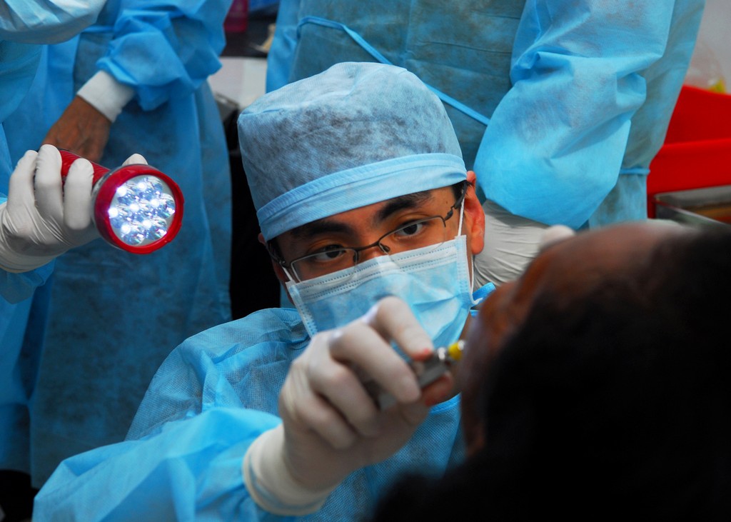 Does Tooth Extraction Really Hurt?