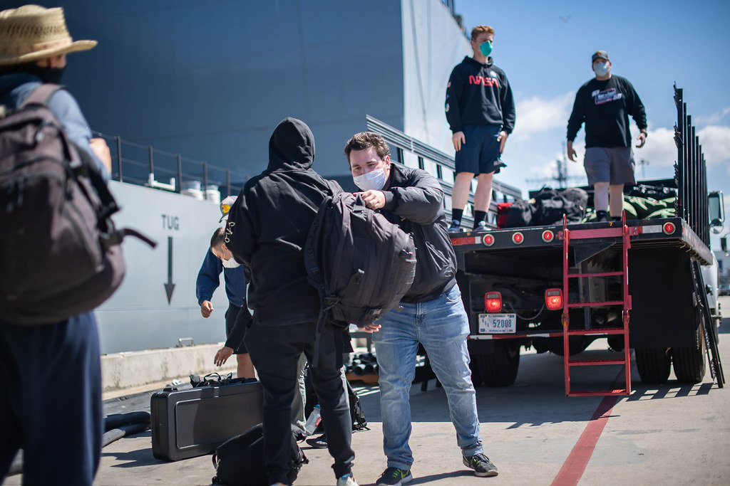 Why Truck Load Shipping is Essential for a Healthy Economy