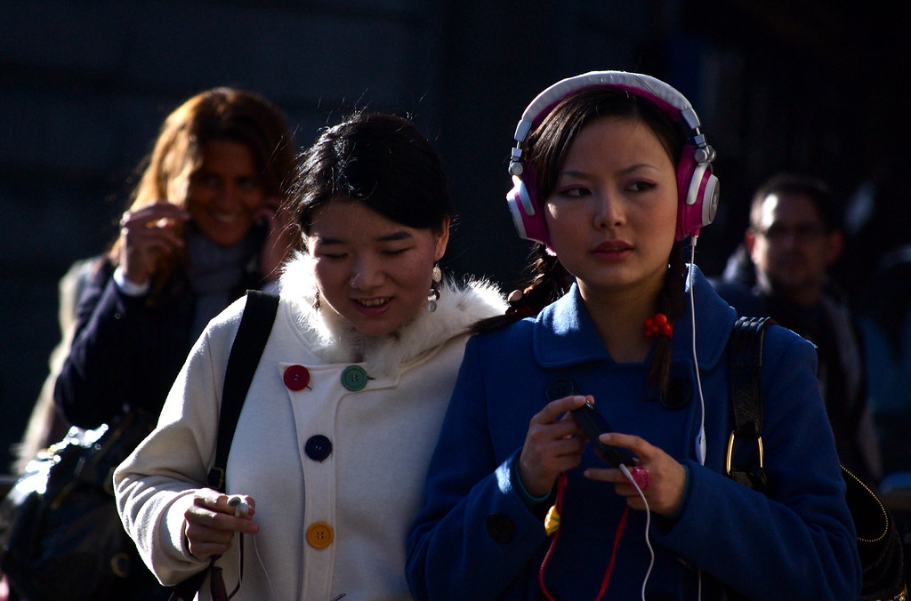 Wearing earphones while playing PG SLOT permits you to get to the fun of the game much more.